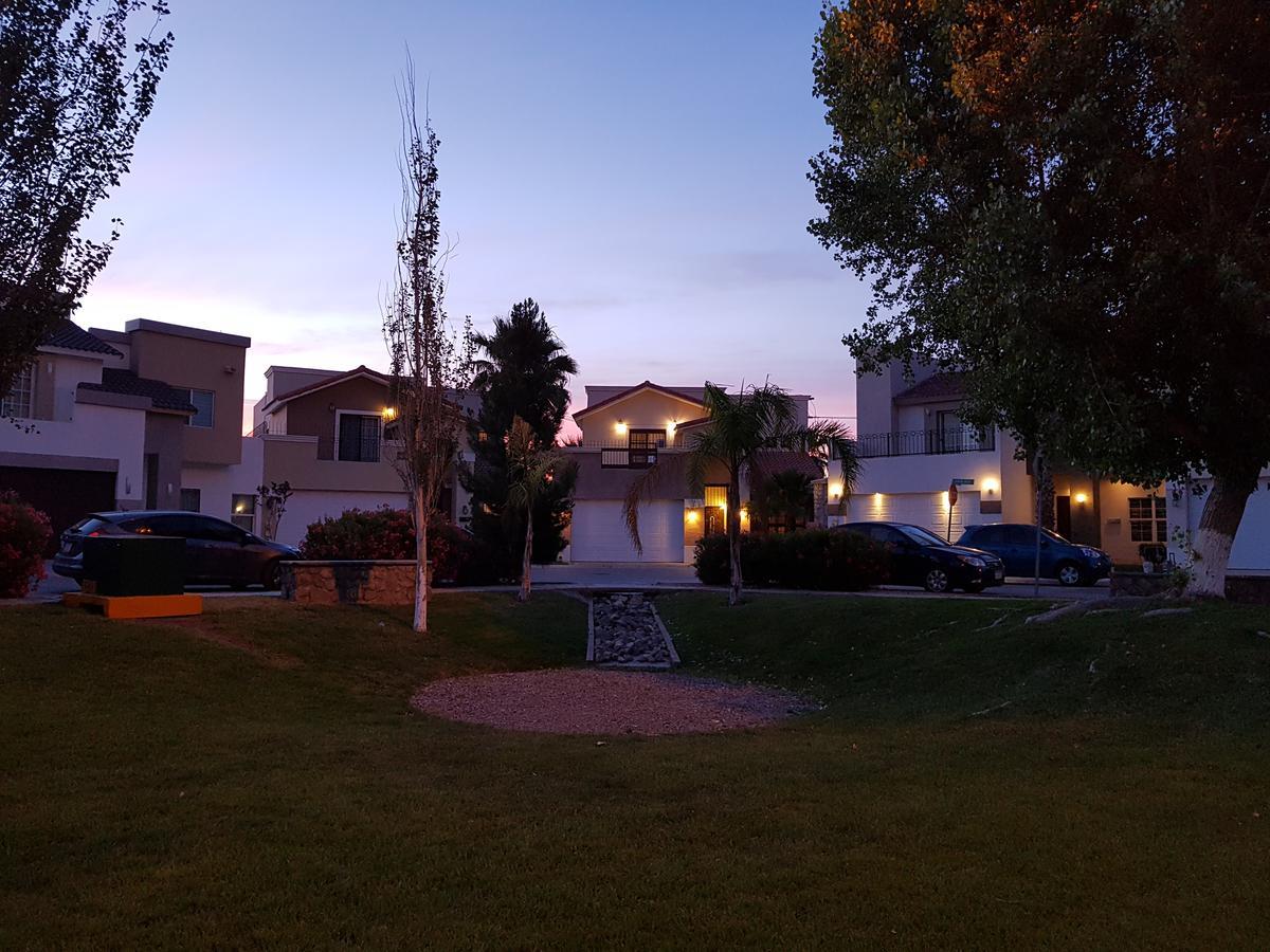 فيلا Residencia A 100 Mts Del Consulado سيوداد خواريز المظهر الخارجي الصورة
